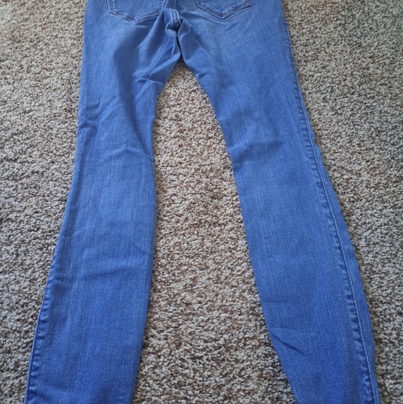 Hollister low rise ripped jeans - Picture 2 of 3